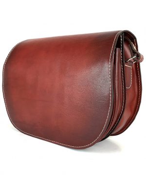 Kožená kabelka v bordovej farbe, ručne tieňovaná, uzatváranie - skrytý magnet